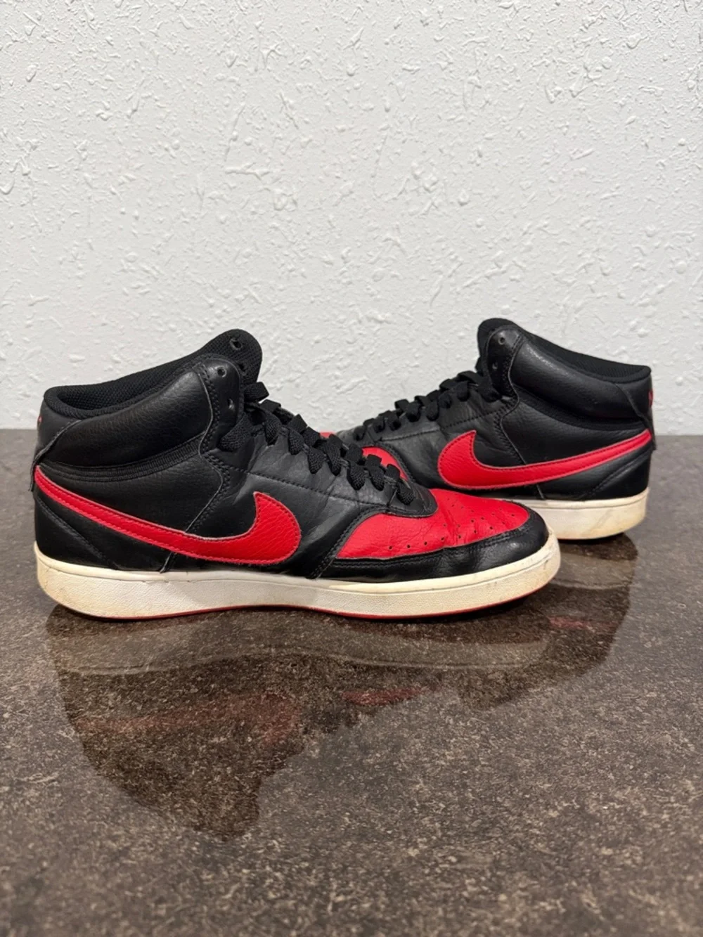 Nike Court Vision DM‎ 8682-001 Men’s Mid-Top Sneakers Size 9.5